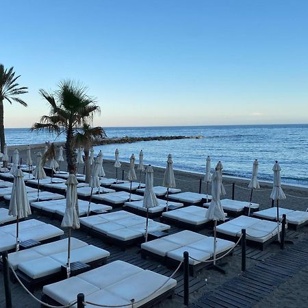 شقة Dennilenni A Marbella Centro المظهر الخارجي الصورة