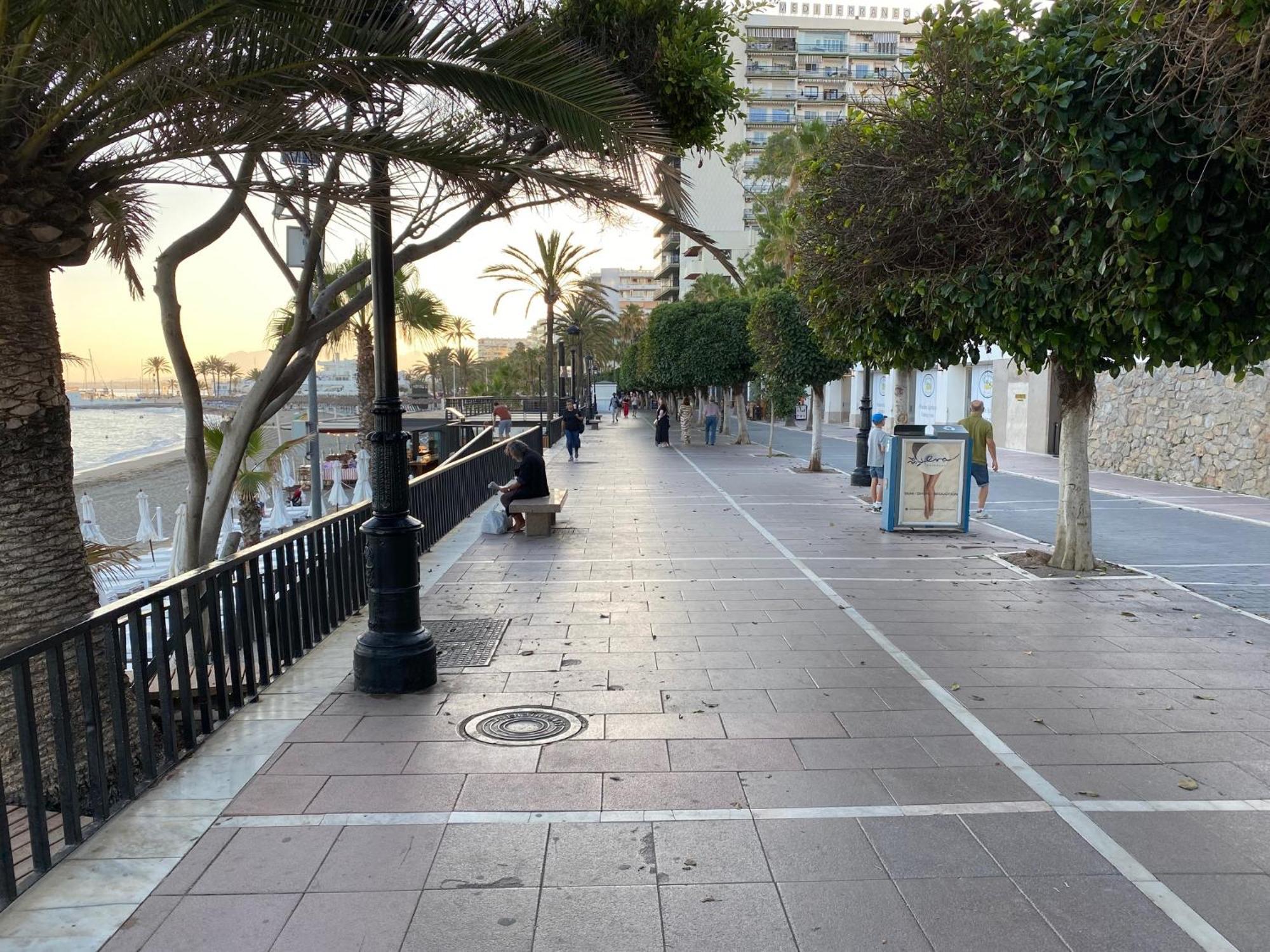 شقة Dennilenni A Marbella Centro المظهر الخارجي الصورة